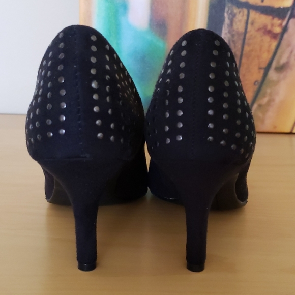 Maurices Pointed Black Classic Pump High Heels 6 - Picture 4 of 8